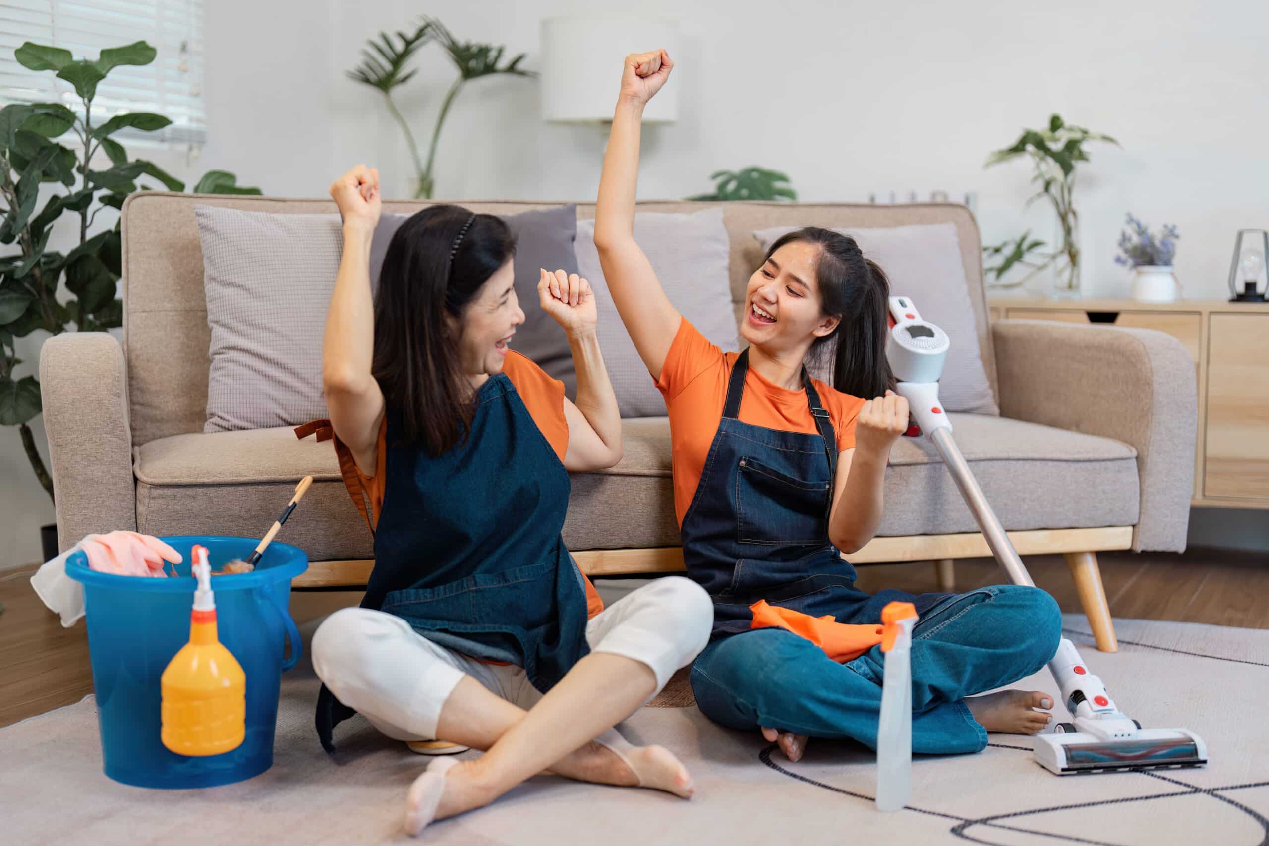 Two Women End-of-Tenancy Cleaning London