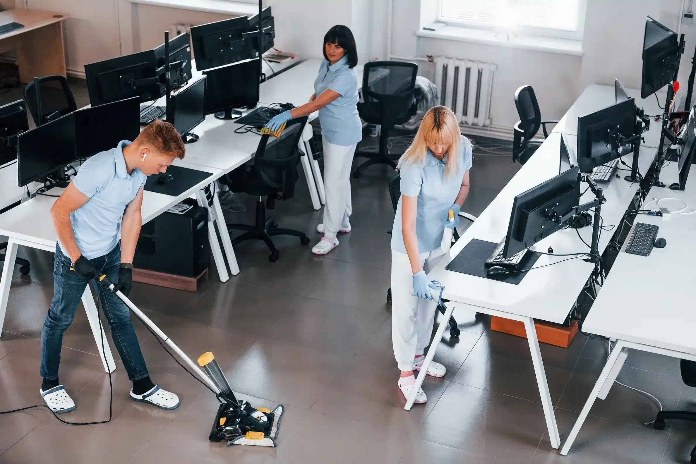 Deep office cleaning services London